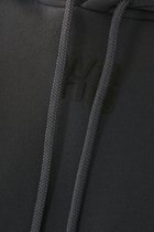 هودي اسنشالز بشعار الماركة منفوخ من قماش تيري